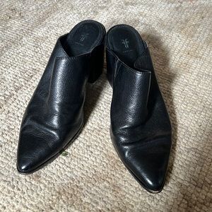 Frye Black Leather Pointed Open Heel Mules Sz 6.5